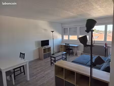 magnifique t2 de 44 m² entièrement rénové – idéal étudiant