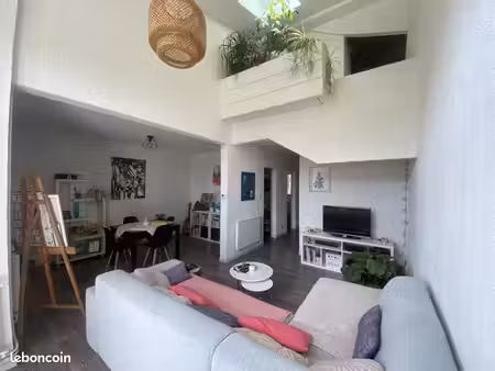 maison 5 pièces 97 m²
