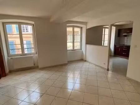 appartement 3 pièces 67 m²