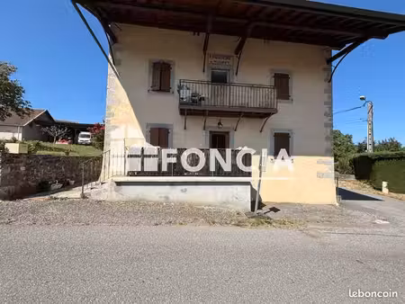 appartement 3 pièces 81 m²