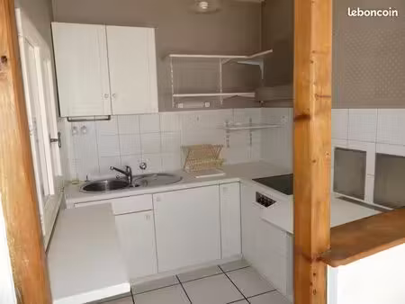 rare charmant 3 pièces duplex équipé au cœur du centre historique