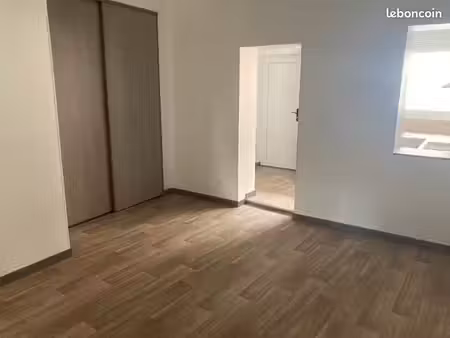 appartement a louer à louh