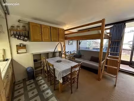 studio 1 pièce 23 m²