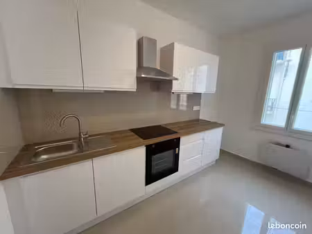 a saisir f3 entiérement rénové rue ferdinand buisson