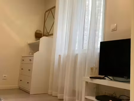 studio meublé