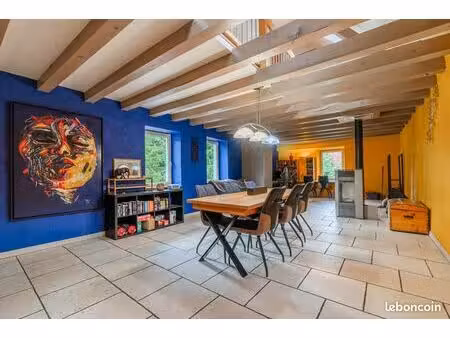 maison 7 pièces 163 m²
