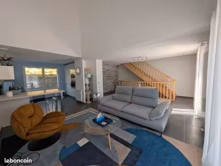 maison récente rt 2012 (2017) - 122 m² - 3 chambres - bonneville