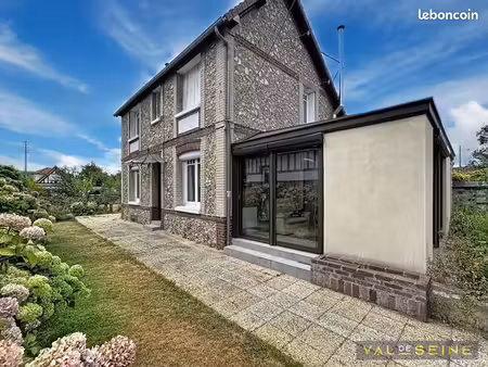 maison 6 pièces 139 m²