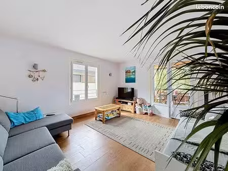 appartement 4 pièces 97 m²