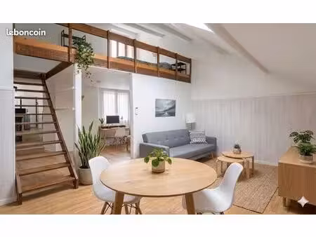 duplex atypique sur cours calme absolu