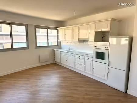 appartement 3 pièces 64m2