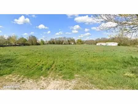 terrain 500 m² granzay gript