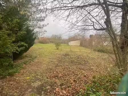 terrain à bâtir de 151 m² à maurecourt (78)
