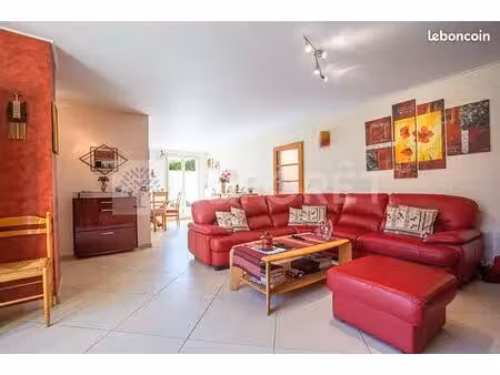 appartement 3 pièces 96 m²