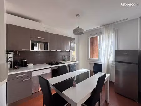 appartement 3 pièces 63 m²