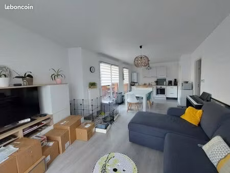 appartement 3 pièces 64 m²