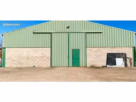 location dépot 550m2 et bureau