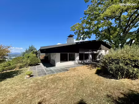 maison 6 pièces 184 m²