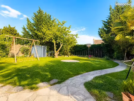 maison 7 pièces 140 m2
