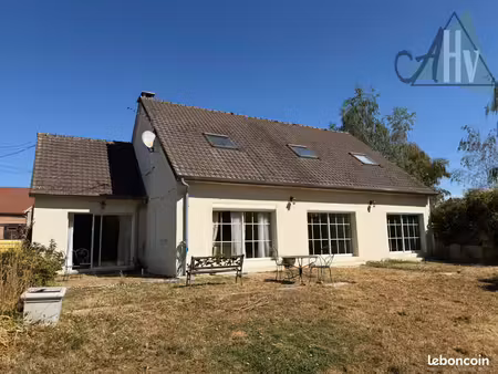 pavillon 7 pièces 193 m²