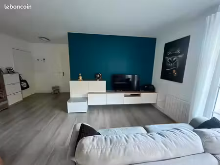 appartement 3 pieces meuble 59m² etage 3/4