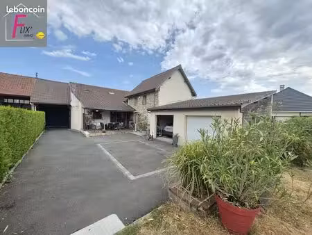maison 8 pièces 150 m²
