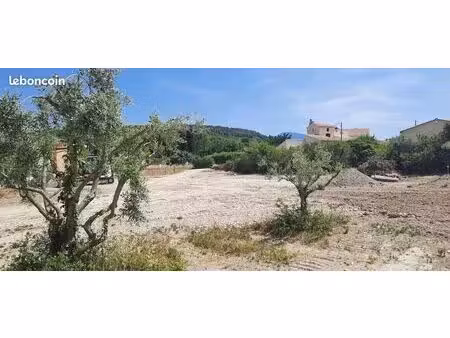 terrain à bâtir de 458 m² à caromb (84)