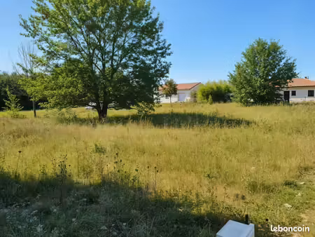 terrain à bâtir de 479 m² à dieupentale (82) au prix de 61000