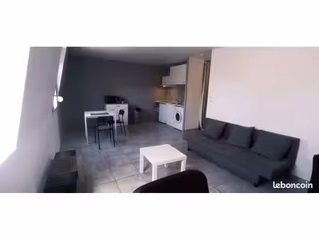 deux pièces 43m2 meublé ville basse