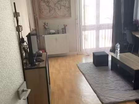 studio meublé 30m2 inclus chauffage et eau