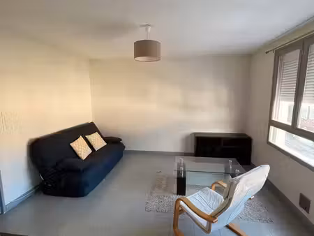 t1 meublé proche chu et centre