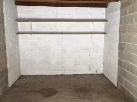 location garage avec mezzanine