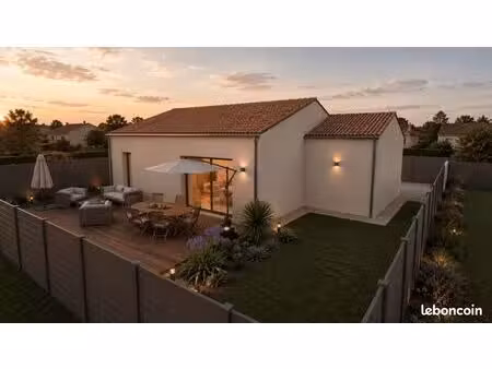 maison 3 pièces 80 m²