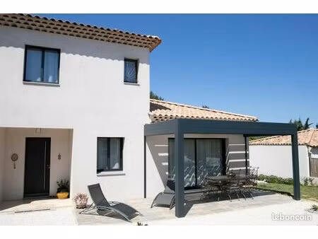 découvrez cette maison neuve à haute performance énergétique  alliant confort moderne et é