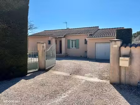 exclusivite maison de plain pied  95 m²  3 chambres  sur terrain de 1127 m²