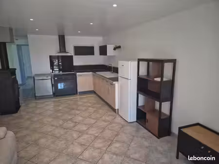 t3 meublé à louer