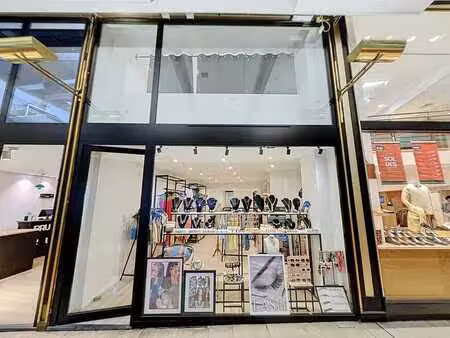 fonds de commerce à vendre – 125 m² emplacement 5 étoiles