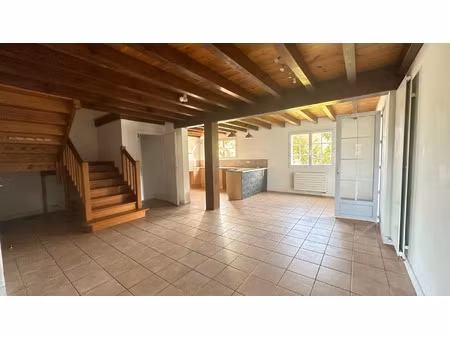 location maison 5 pièces 158 m² à hasparren (64240)