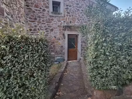 authentique maison de village à louer