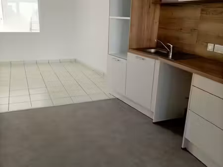 location appartement 1 chambre la guyonnièe