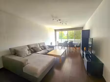 caudéran–stéhelin | élégant t3 de 73 m² avec 2 balcons et parking
