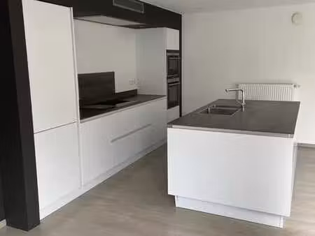 appartement 2 chambres dans le coin du balai