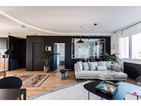 appartement meublé 3 pièces de 94 m2 - meyzieu grand large
