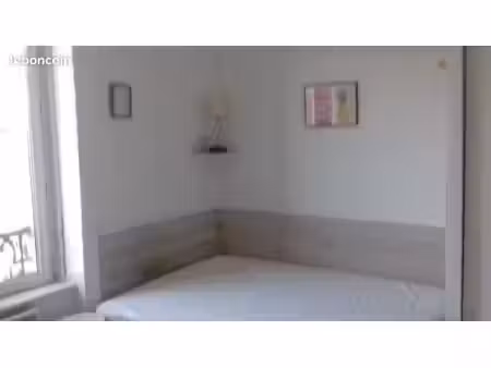 loue petit studio centre ville