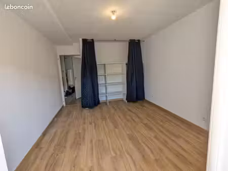 appartement fraîchement refait 2 chambre