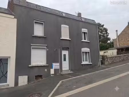 maison de village à fort potentiel – partie habitable + local / logement loué (vireux-wall
