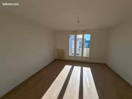 appartement 3 pièces 60m²