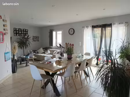 location maison chalain