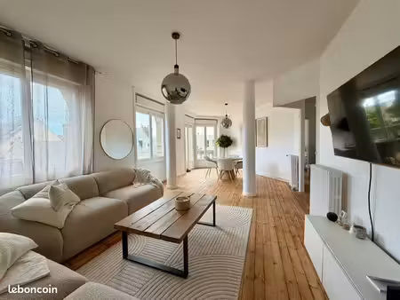 t3 meublé de standing – 85 m² - centre ville