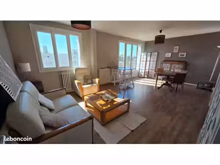 location t3 meublé (proche rond point paris)